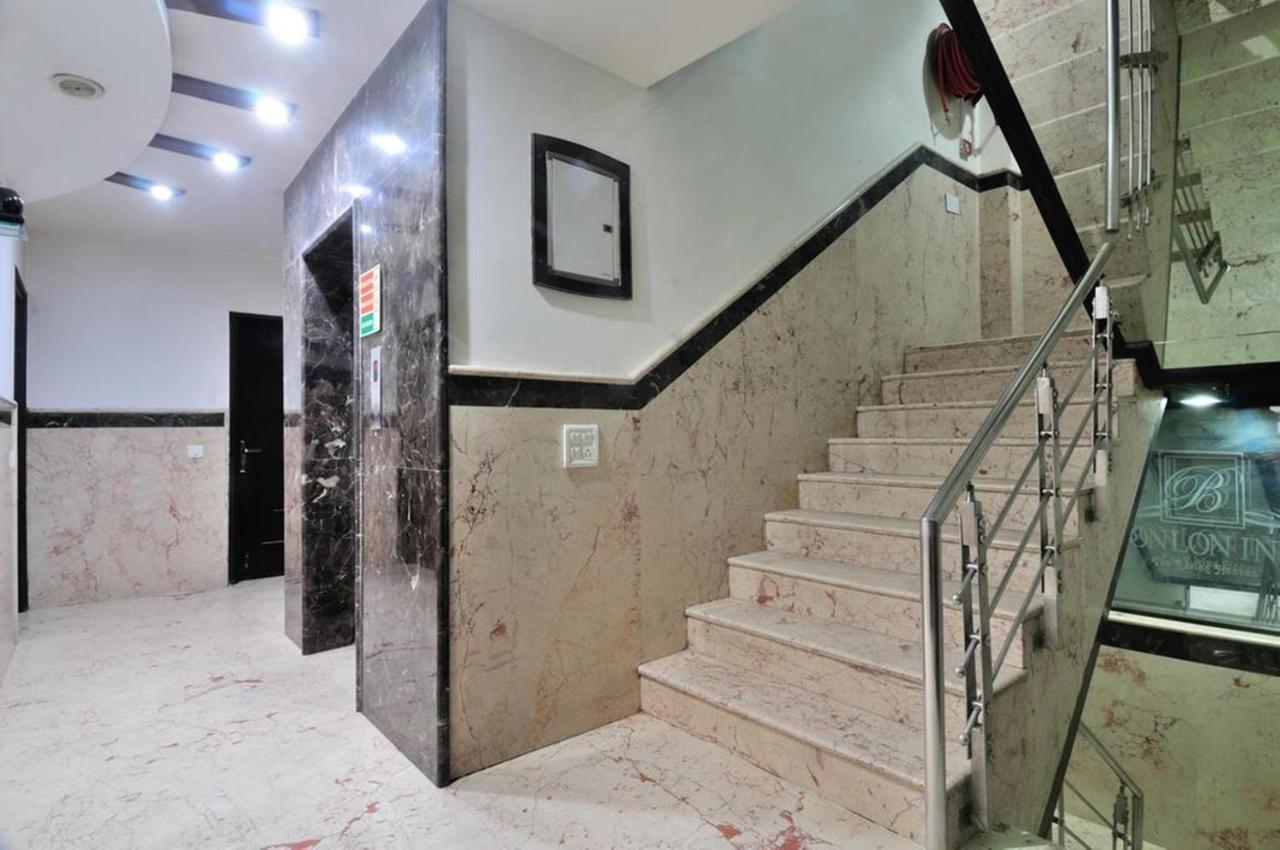 דלהי The Bonlon Inn-Near Blk Hospital מראה חיצוני תמונה